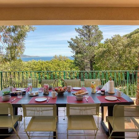 Villa Cavalaire Sur Mer Exterior photo