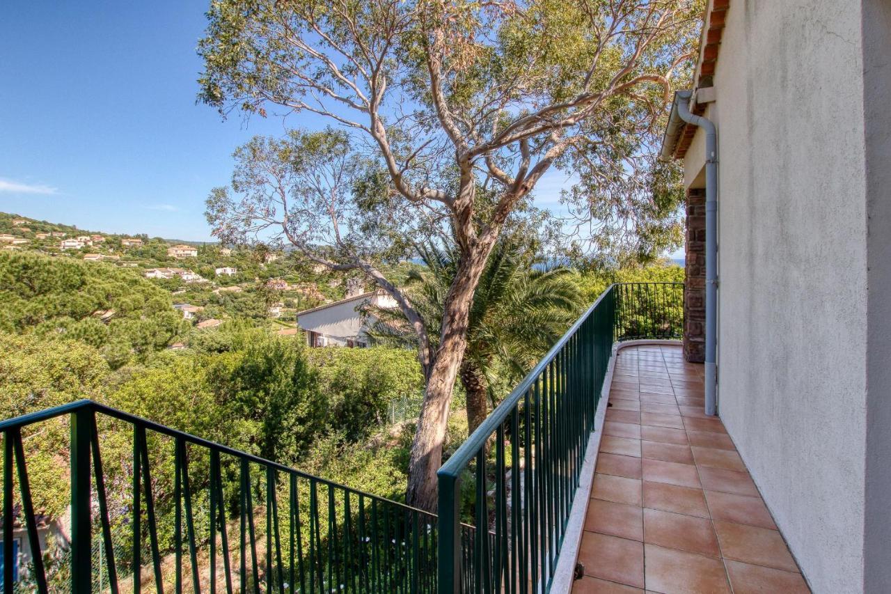 Villa Cavalaire Sur Mer Exterior photo