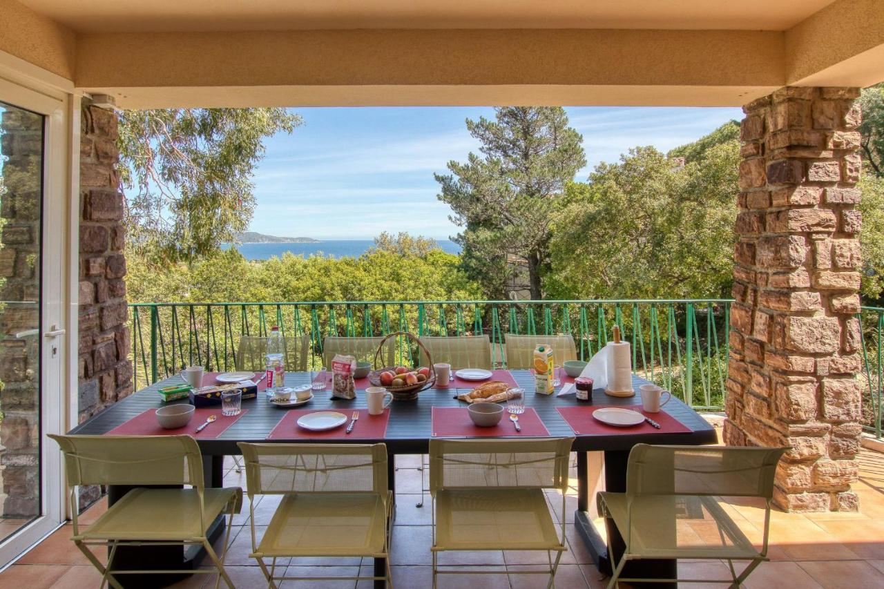 Villa Cavalaire Sur Mer Exterior photo